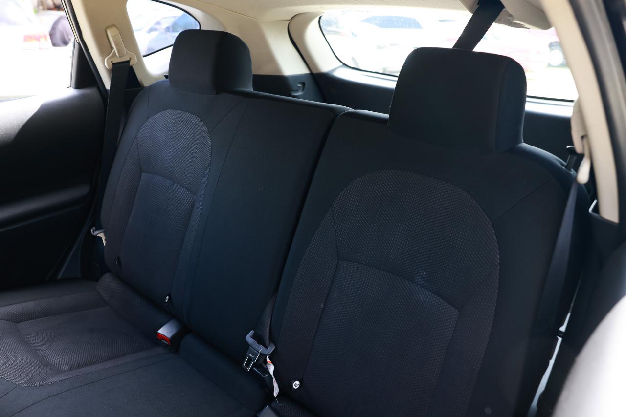 Nissan Rogue  2011