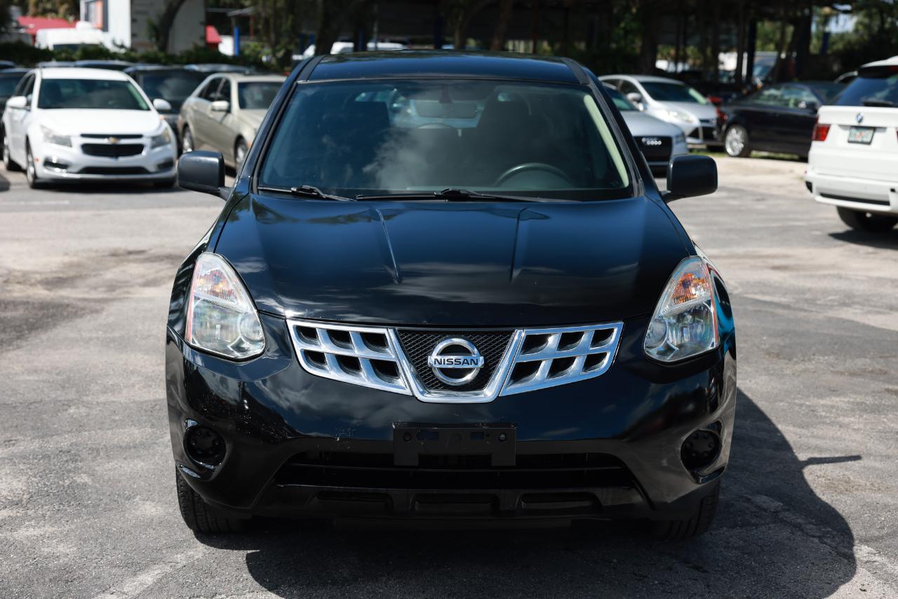 Nissan Rogue  2011