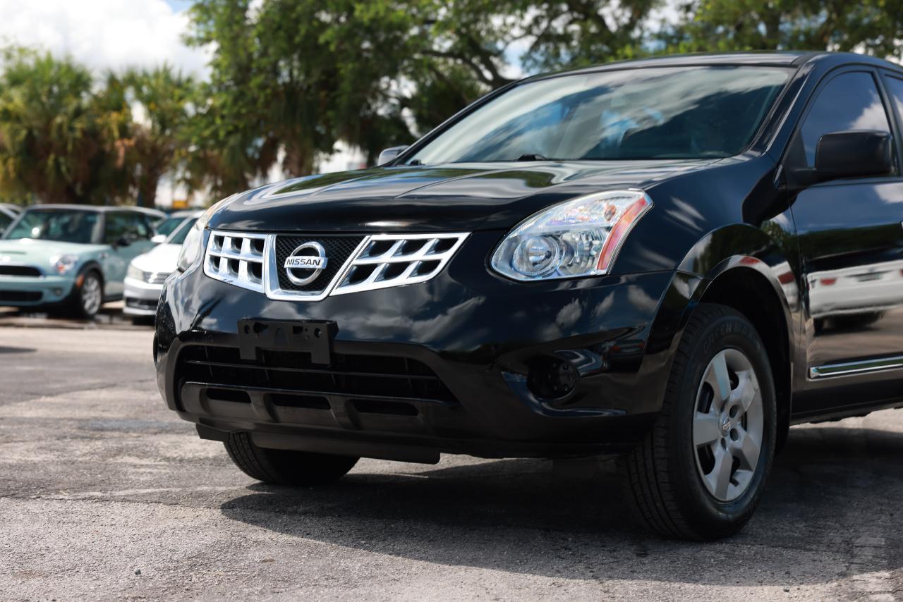 Nissan Rogue  2011