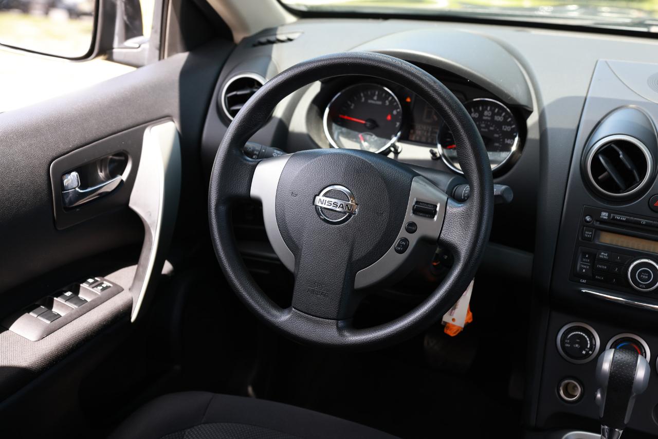 Nissan Rogue  2011