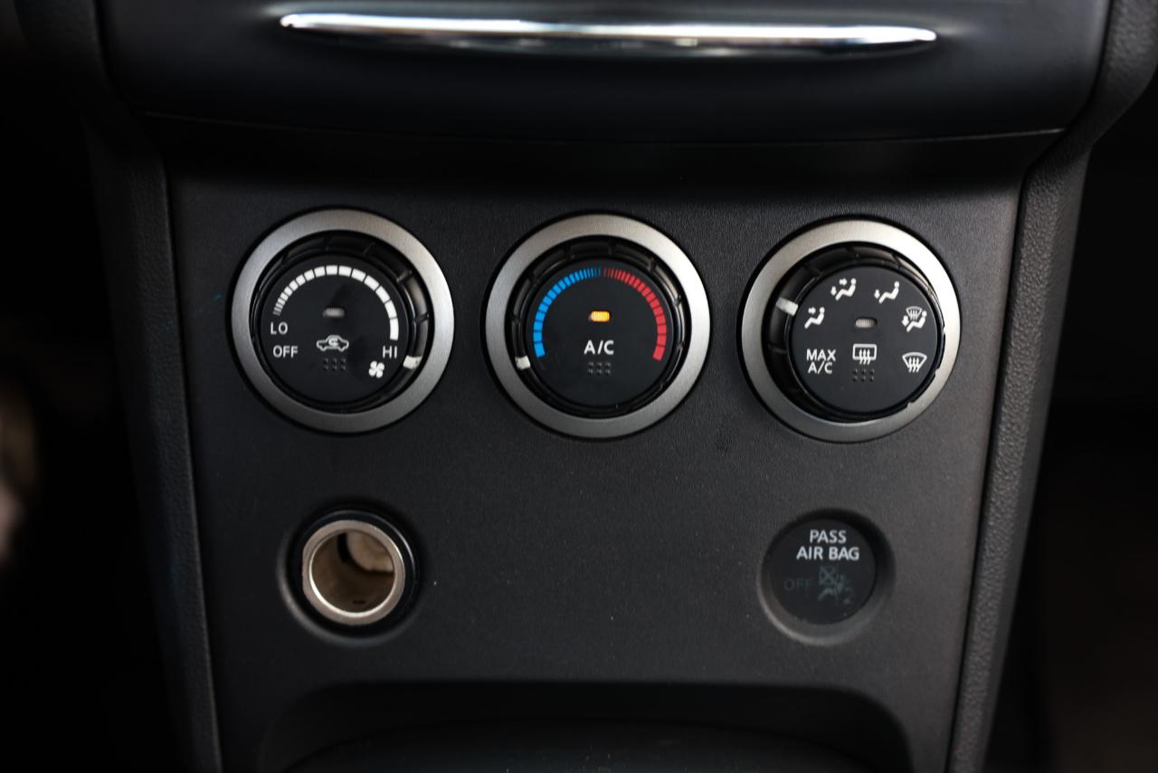 Nissan Rogue  2011