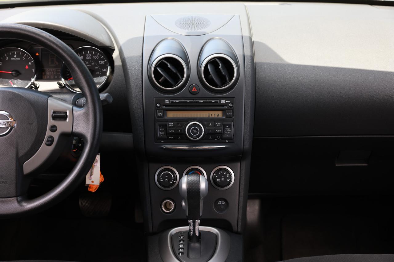 Nissan Rogue  2011