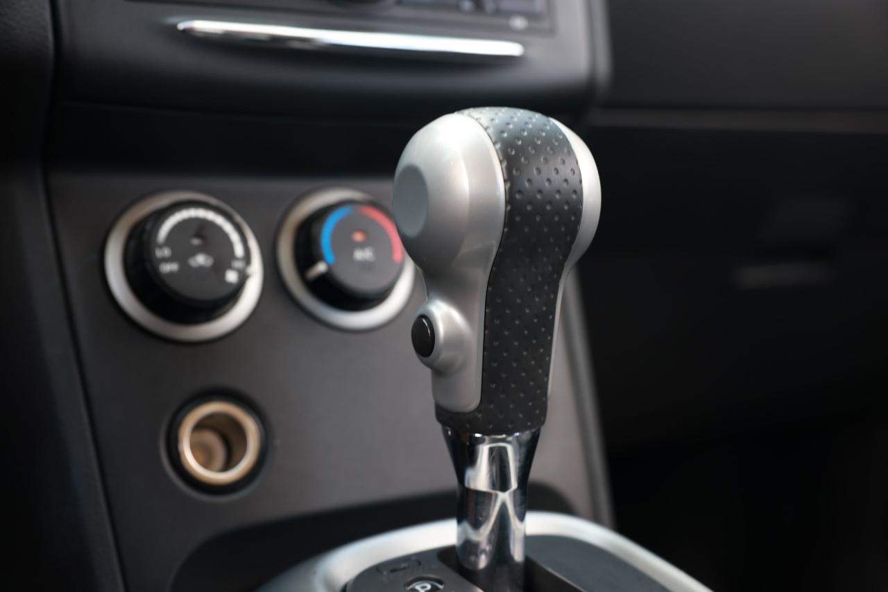 Nissan Rogue  2011