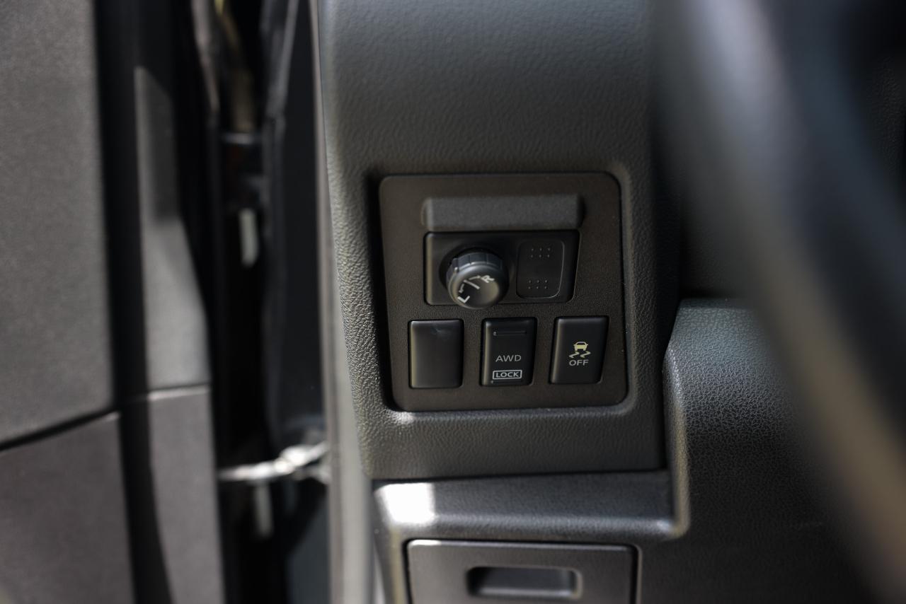 Nissan Rogue  2011