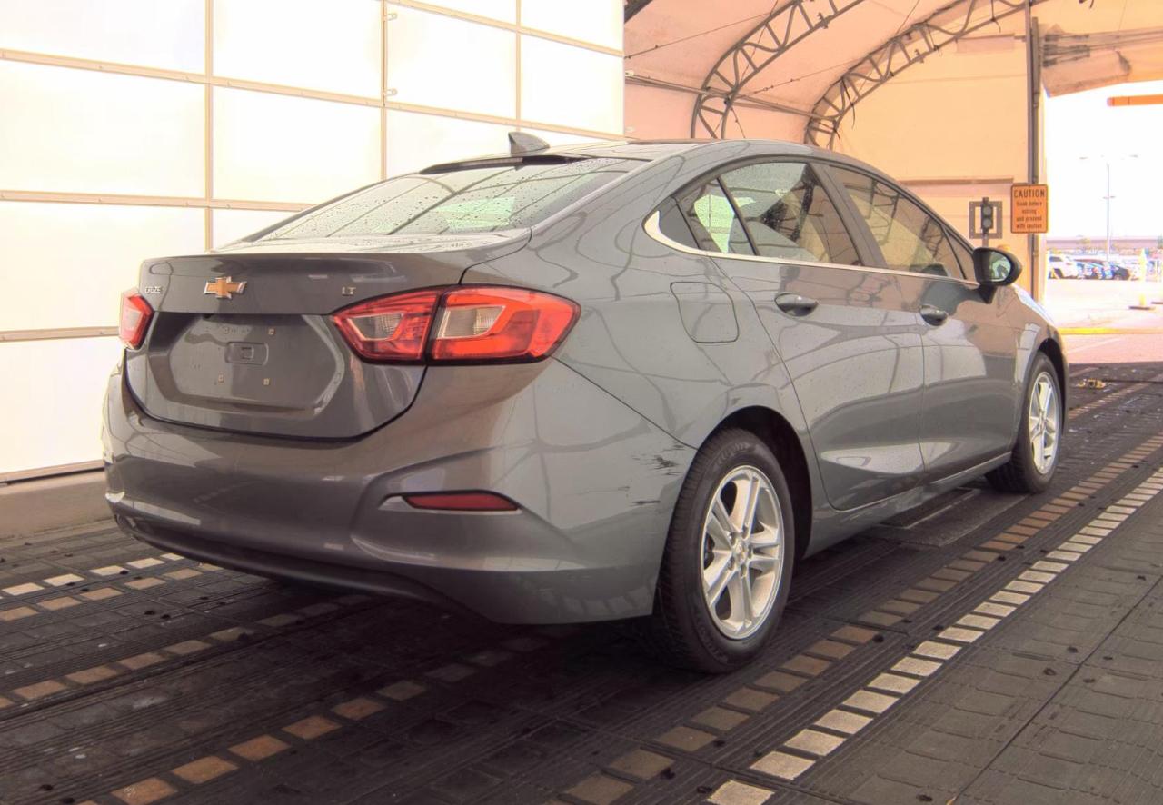 Chevrolet Cruze  2018