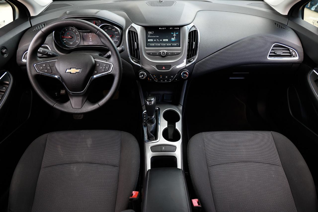 Chevrolet Cruze  2018