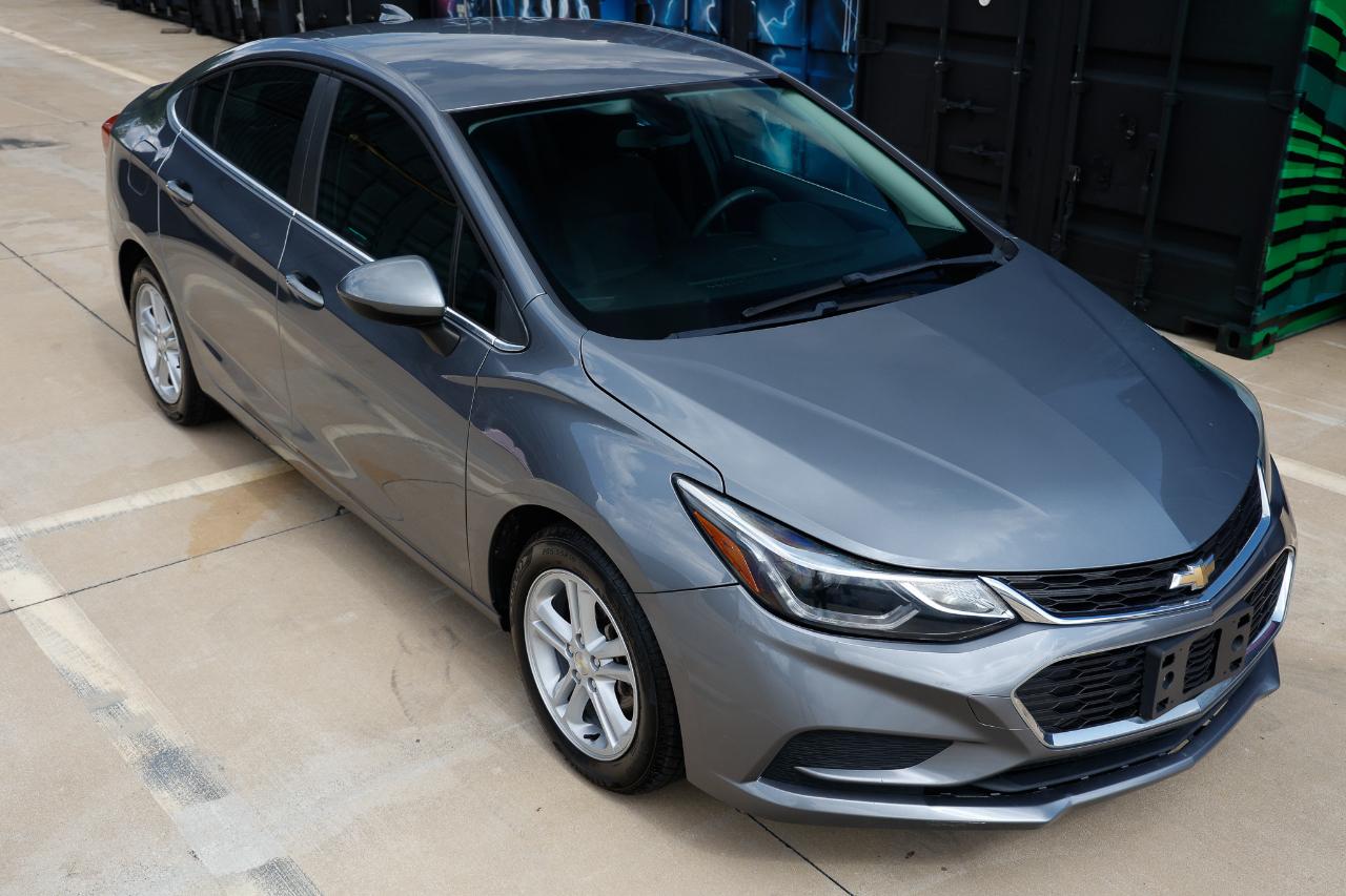 Chevrolet Cruze  2018