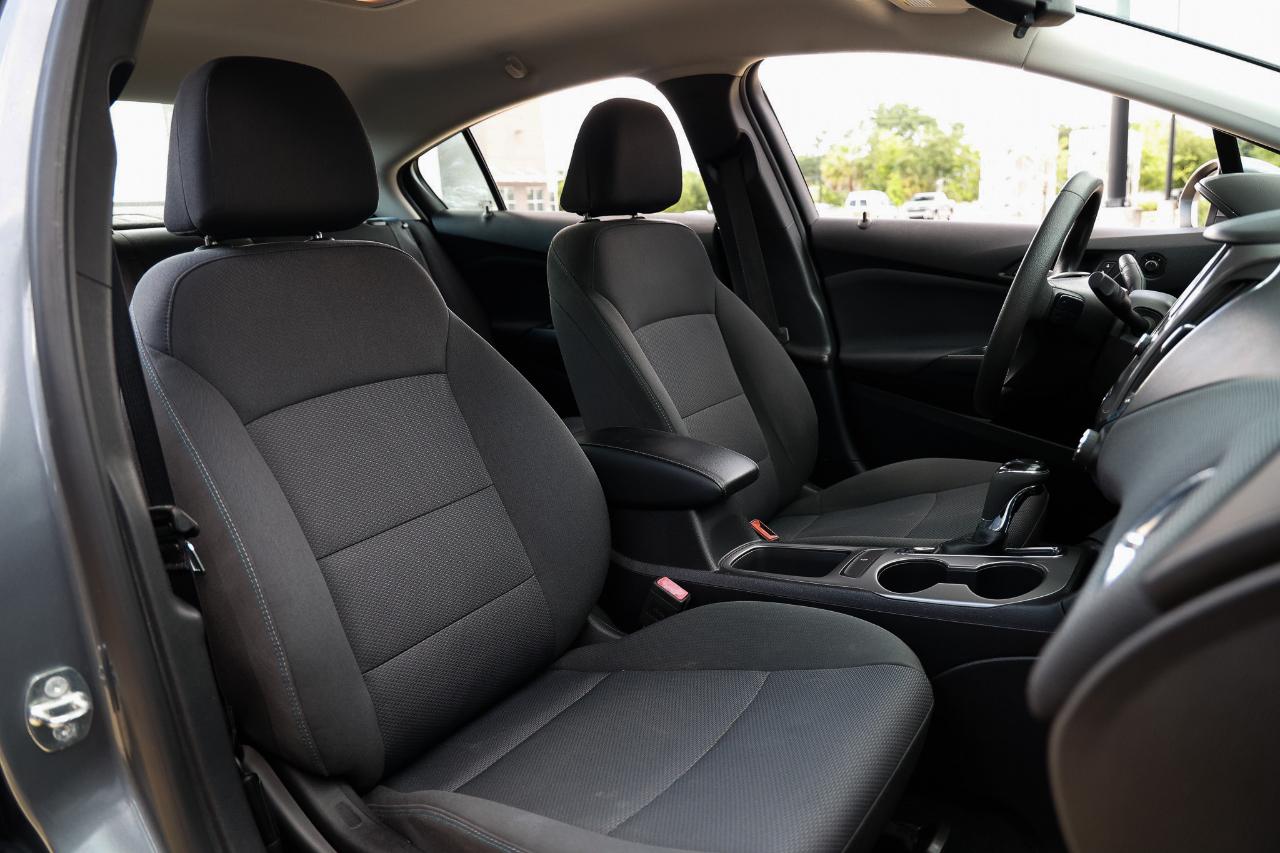 Chevrolet Cruze  2018