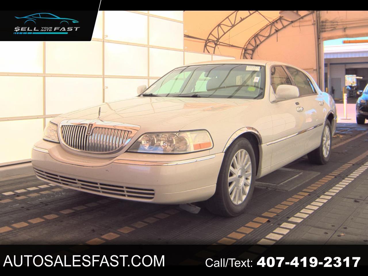 Lincoln Town Car  2004