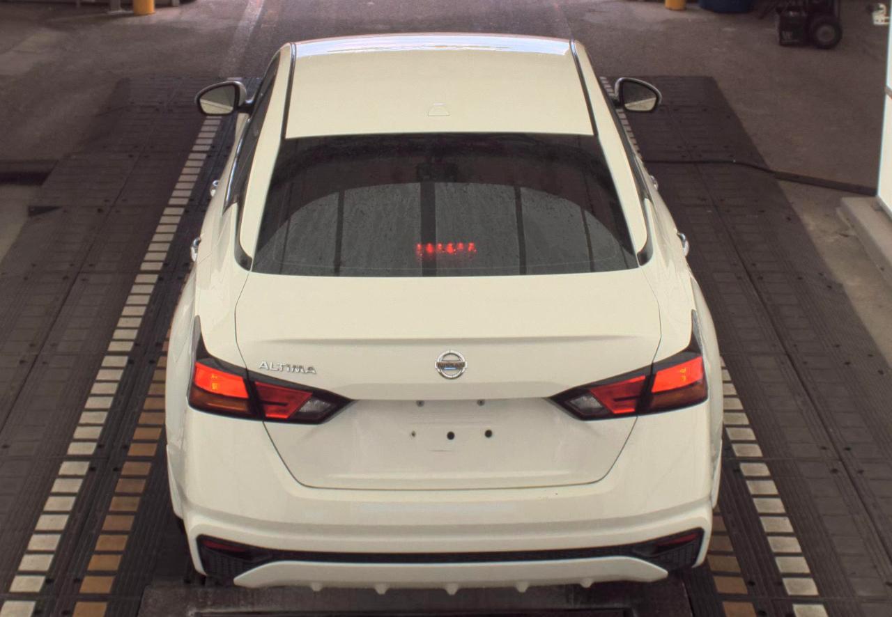 Nissan Altima  2019