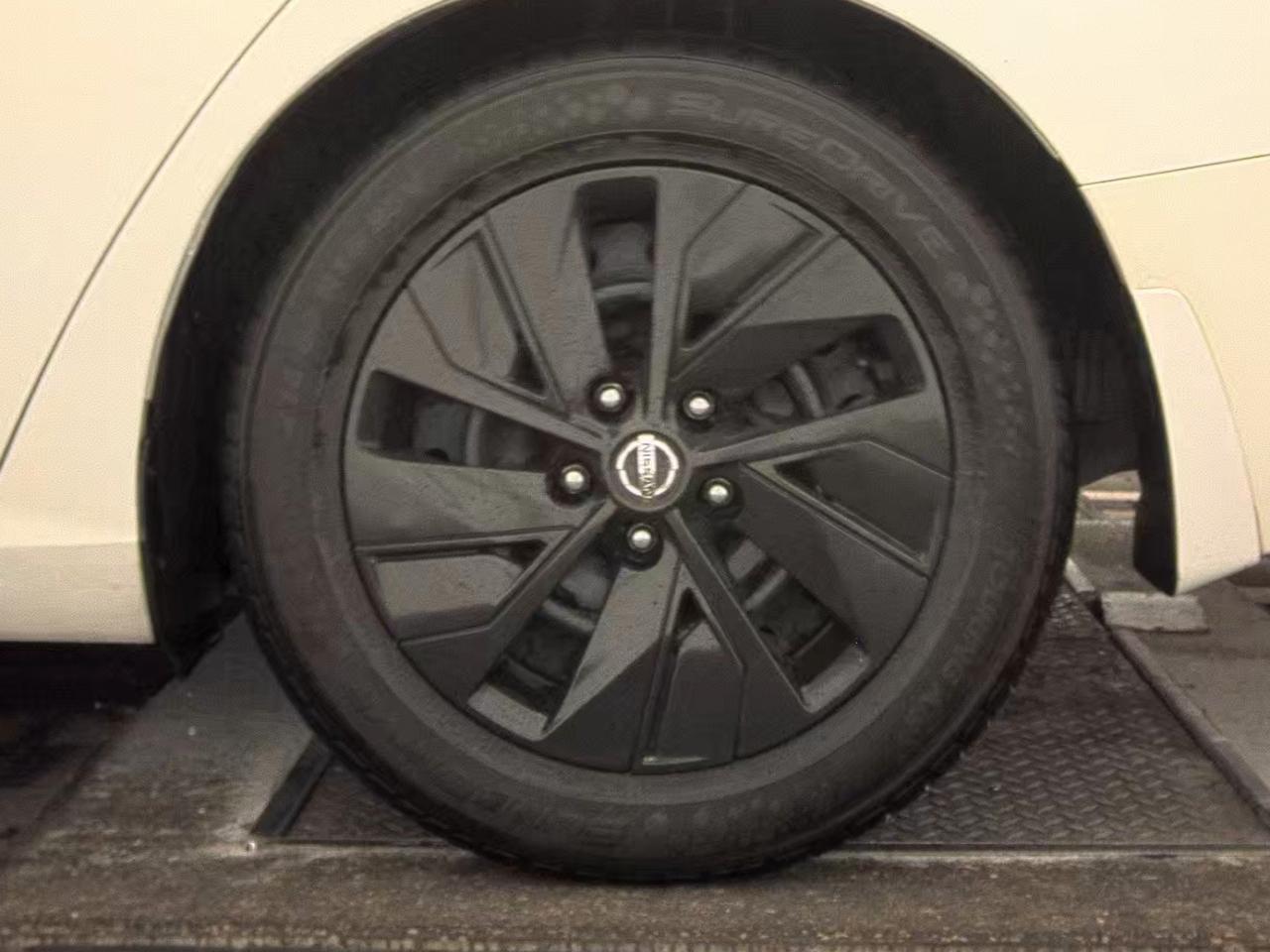 Nissan Altima  2019