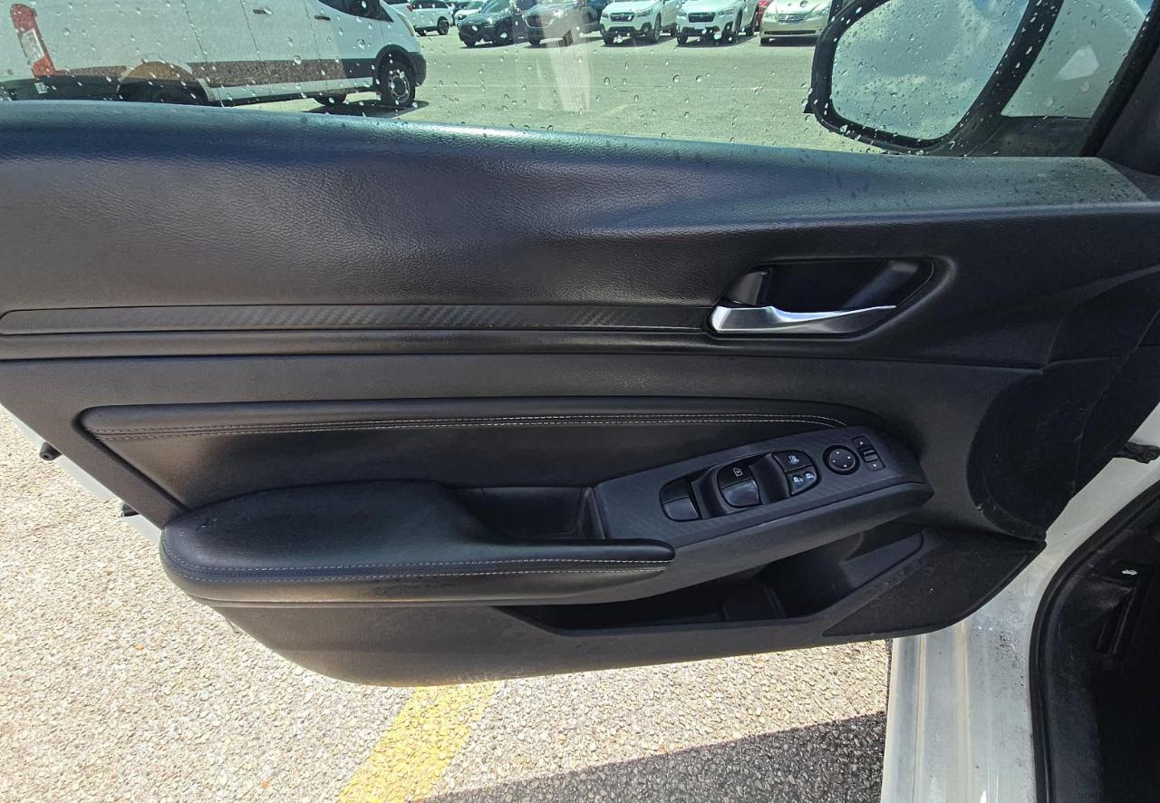 Nissan Altima  2019