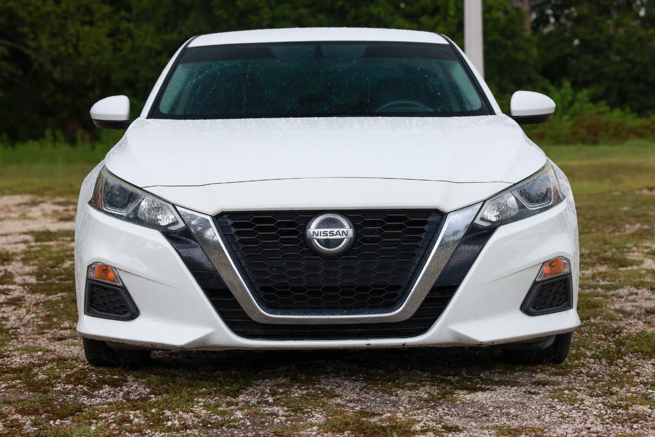 Nissan Altima  2019