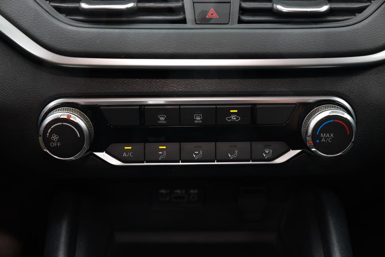 Nissan Altima  2019