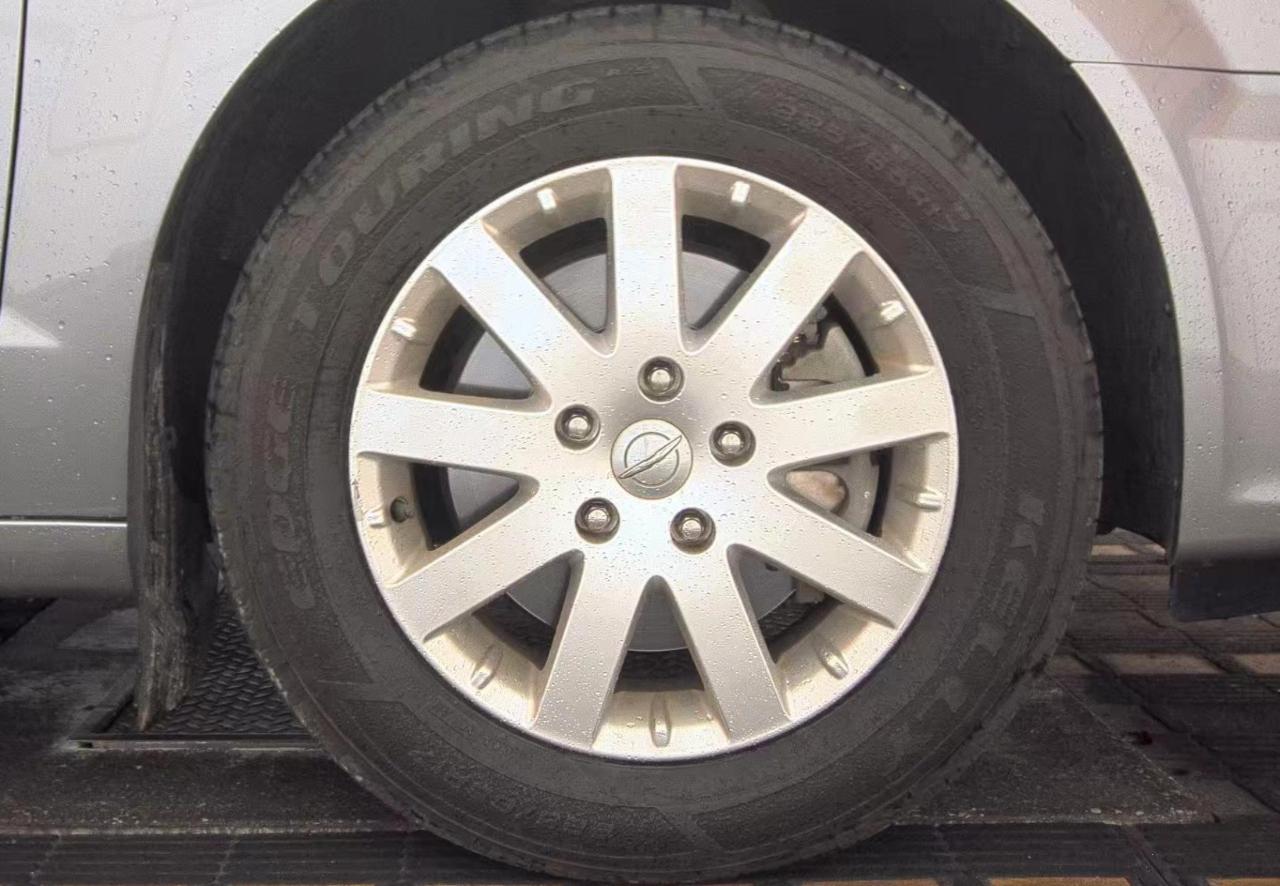 Chrysler Town & Country  2013