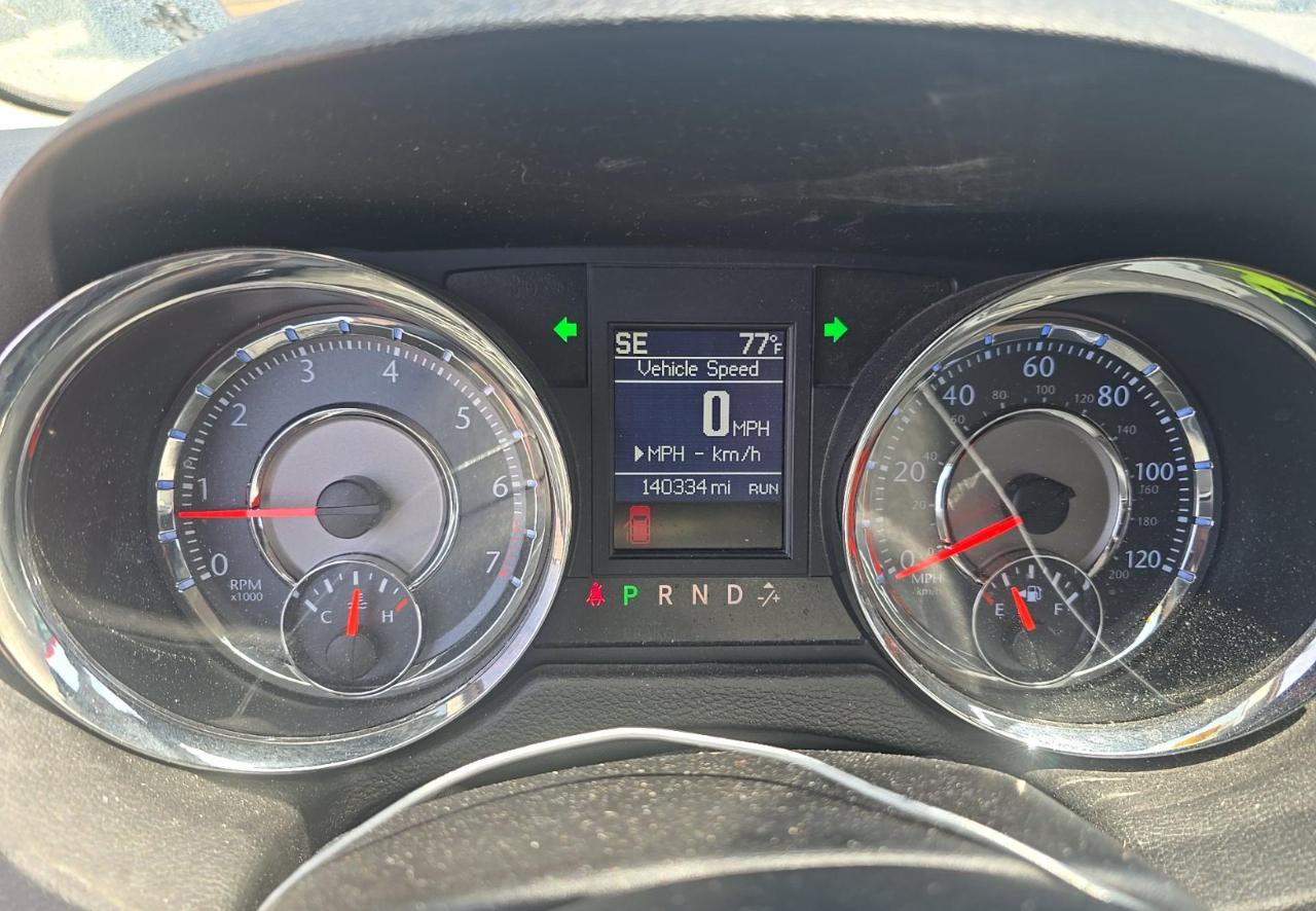 Chrysler Town & Country  2013