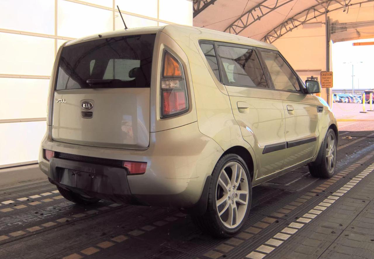 Kia Soul  2010