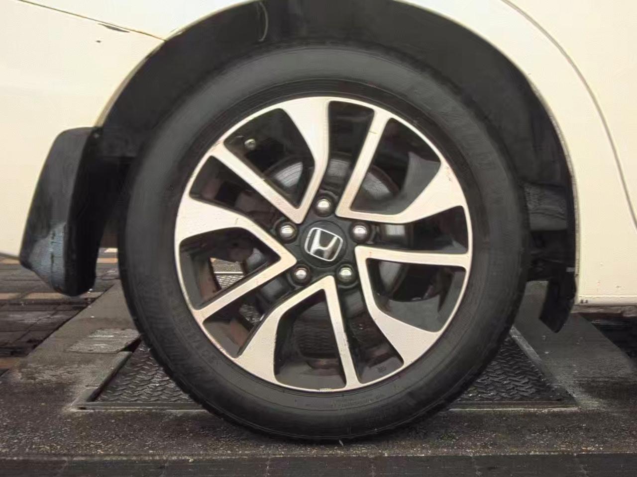 Honda Civic Sdn  2013