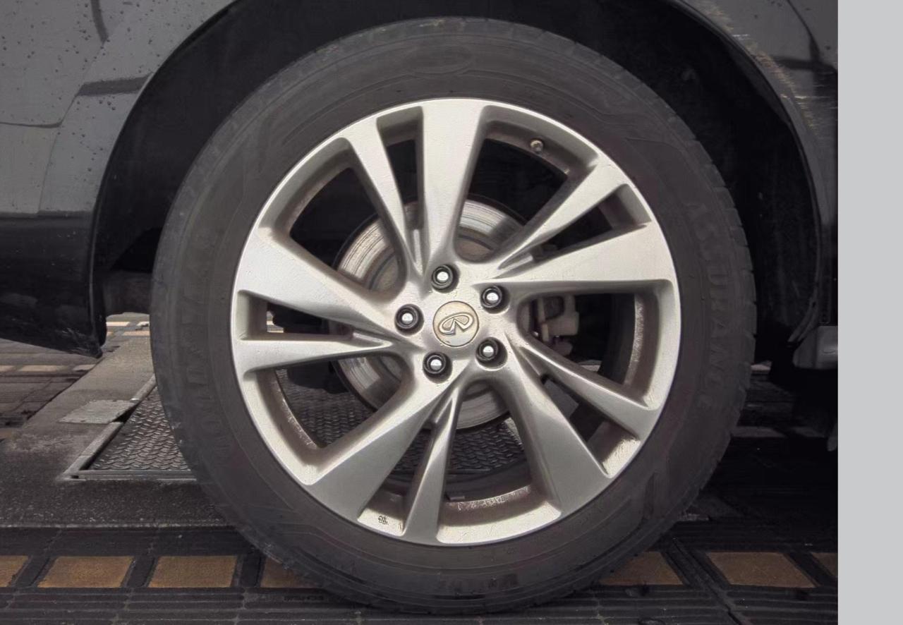 Infiniti QX60  2015