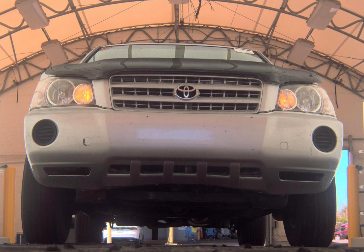 Toyota Highlander  2001