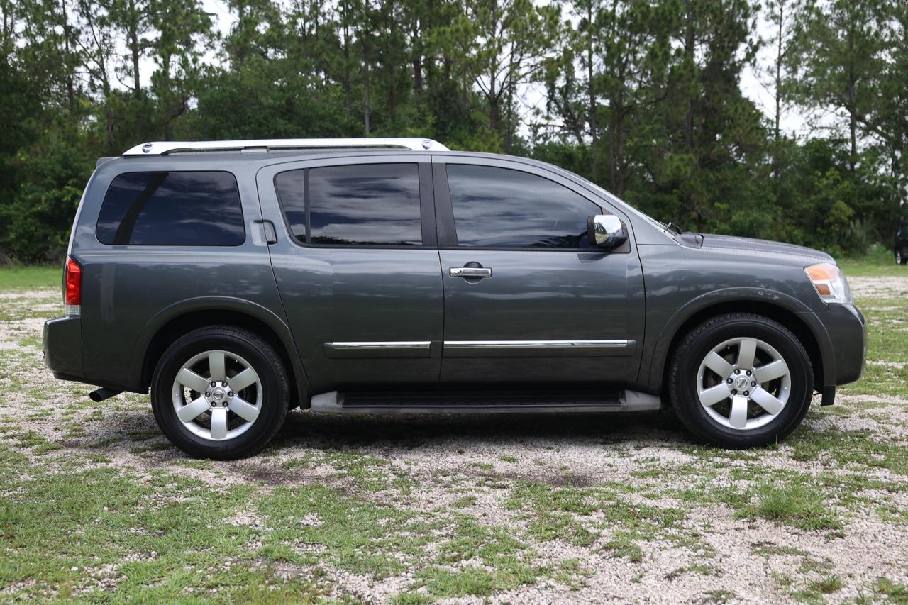 Nissan Armada  2010