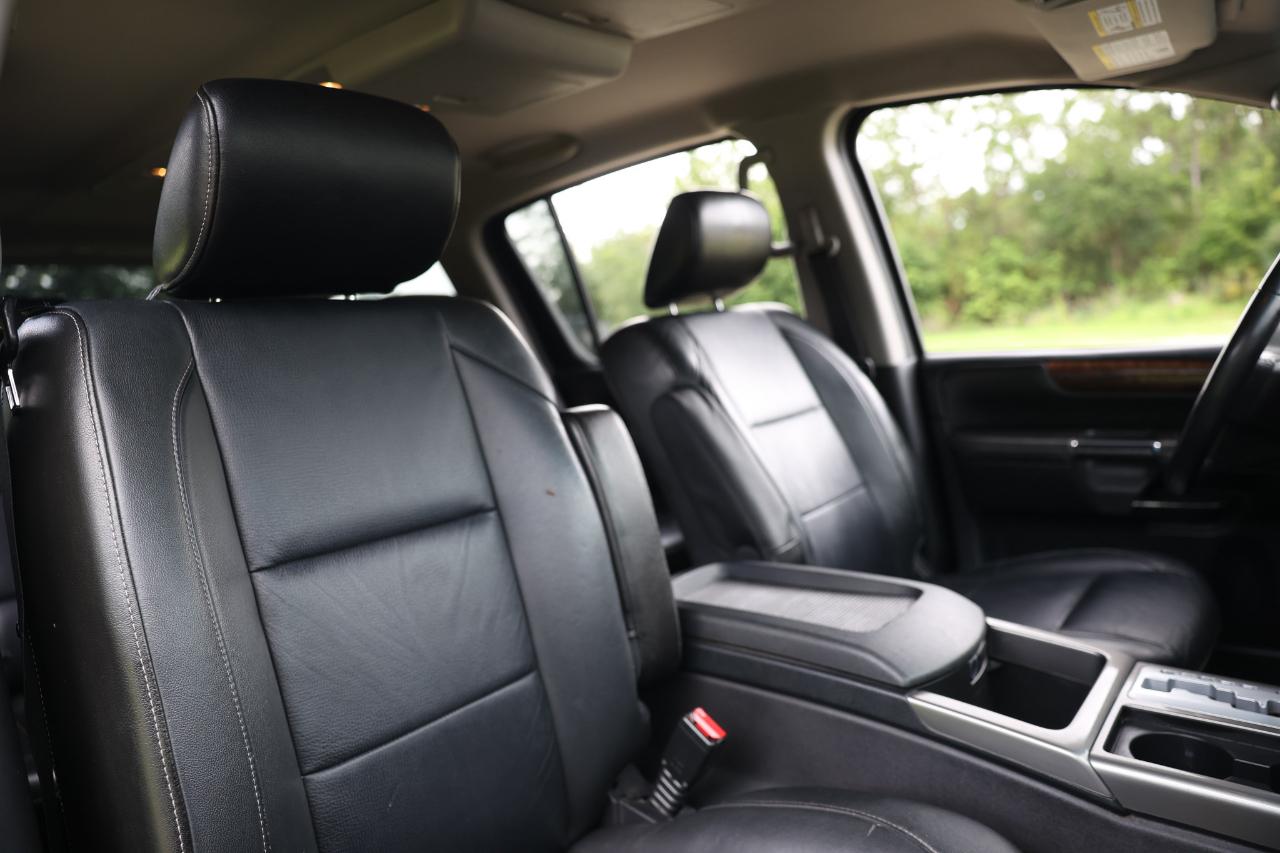 Nissan Armada  2010