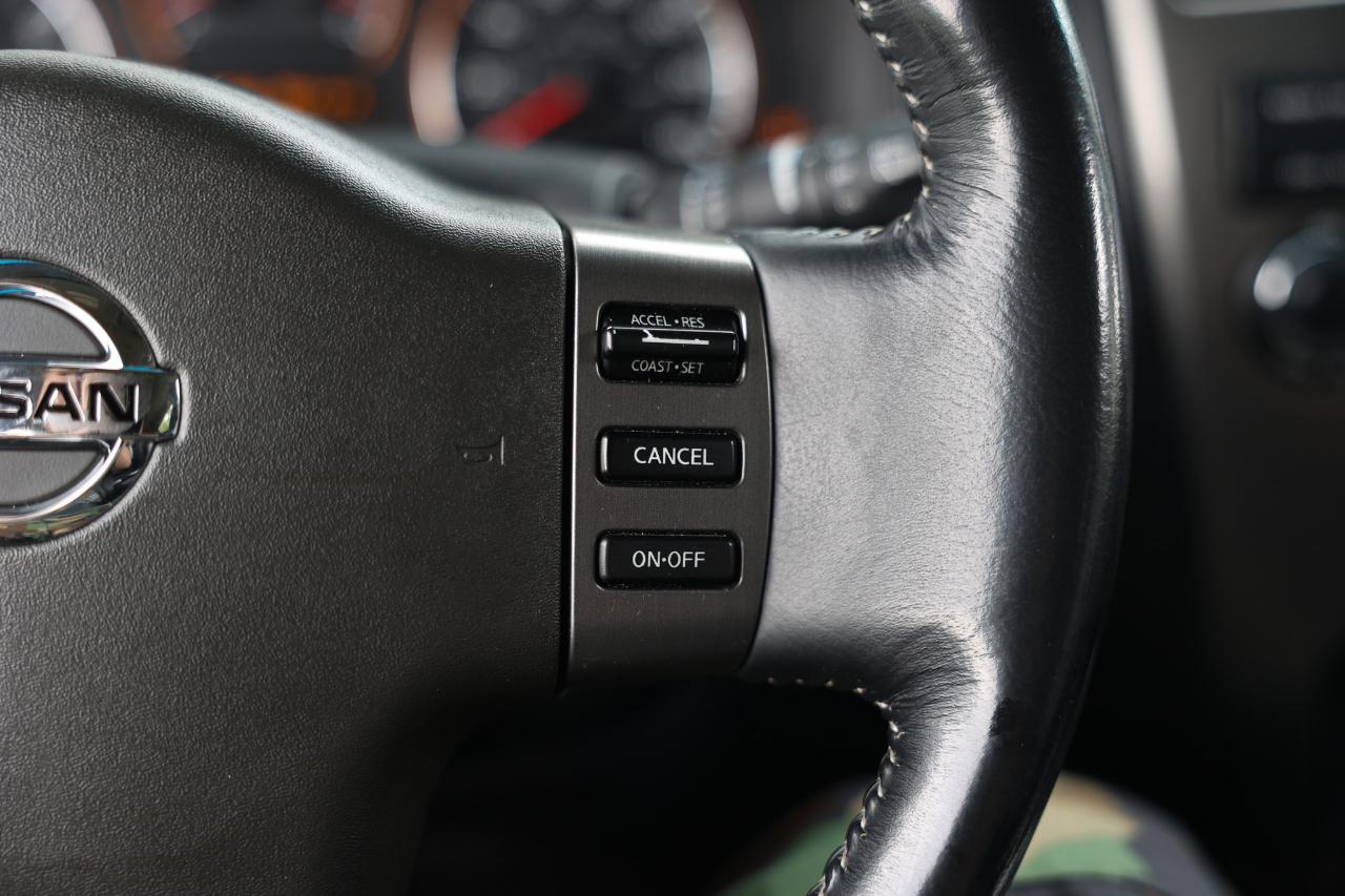 Nissan Armada  2010