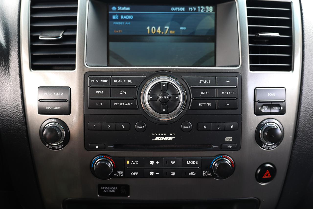 Nissan Armada  2010
