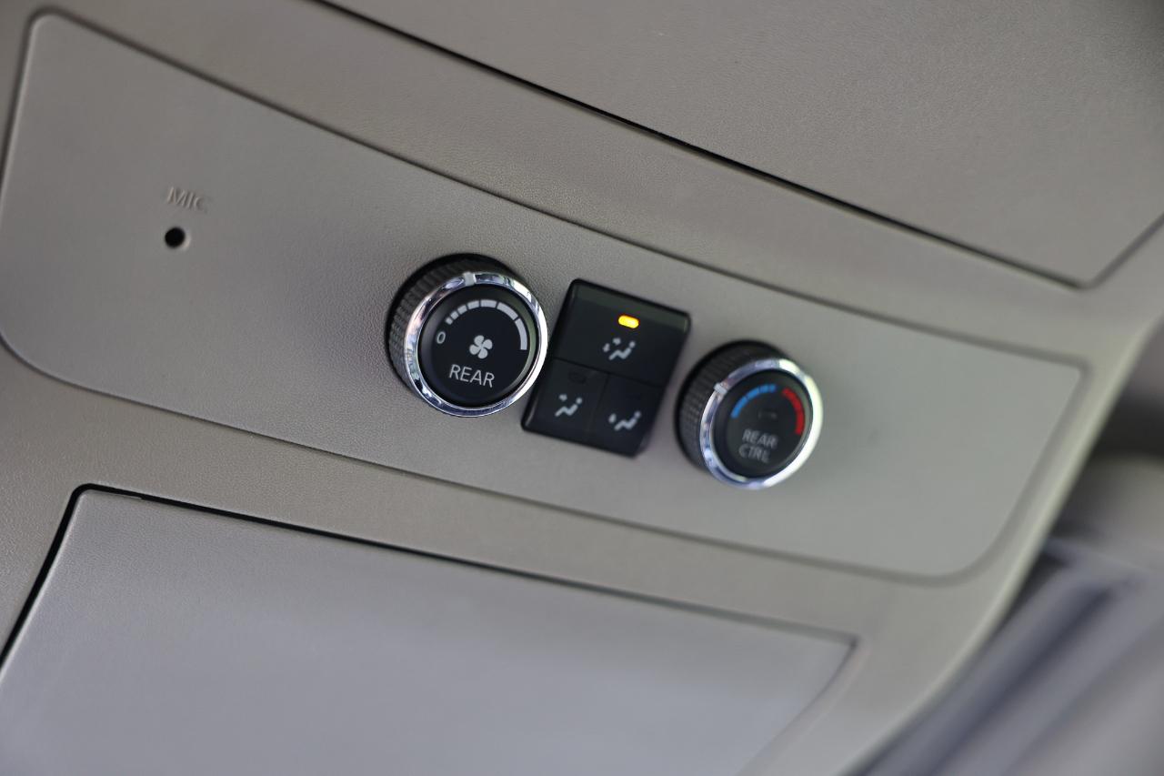 Nissan Armada  2010