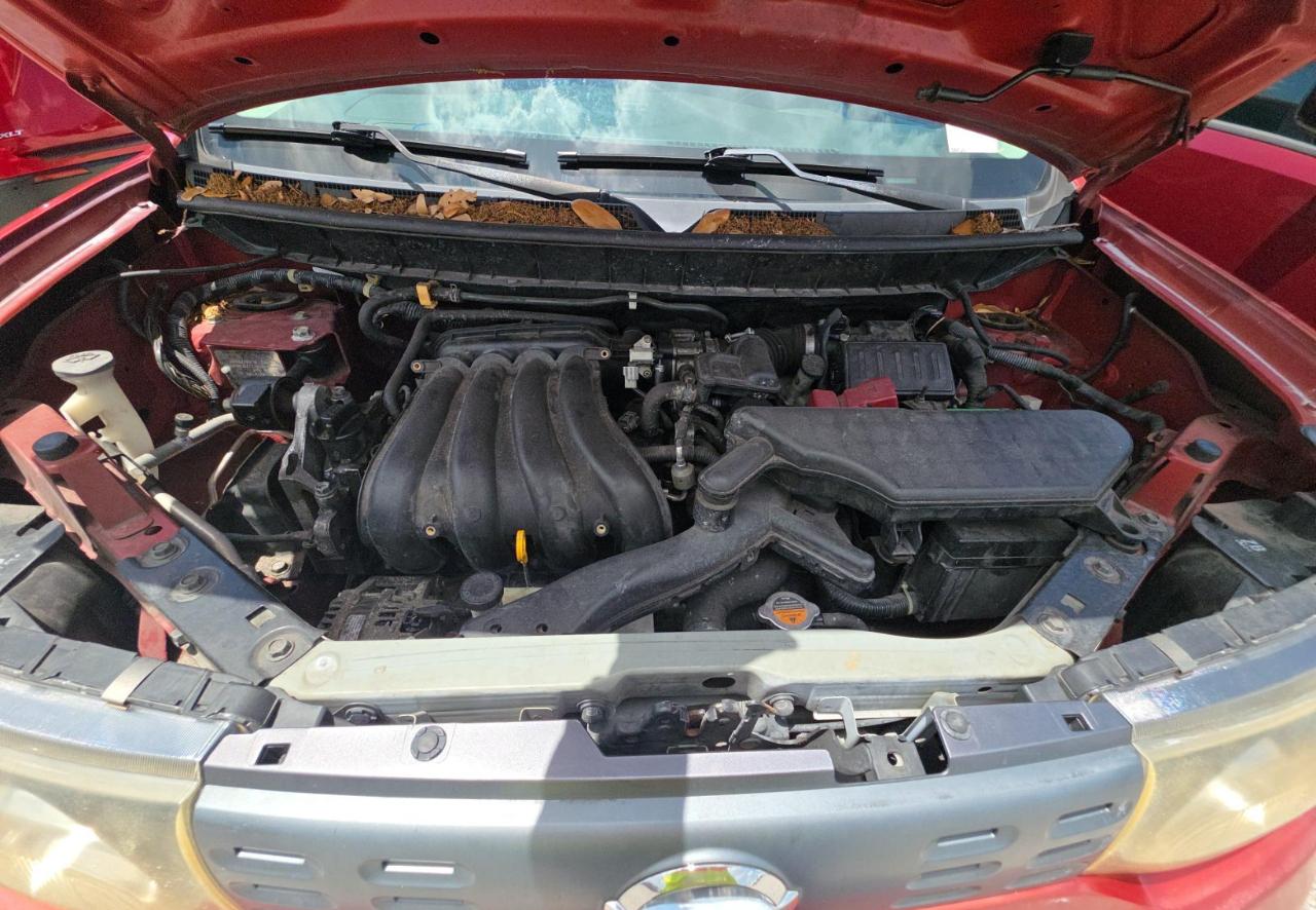 Nissan Cube  2011
