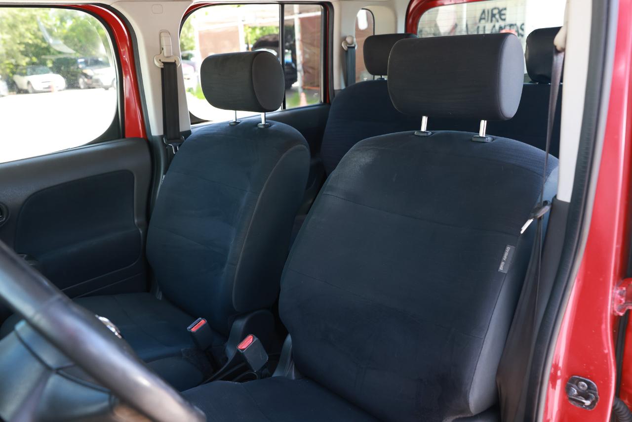 Nissan Cube  2011