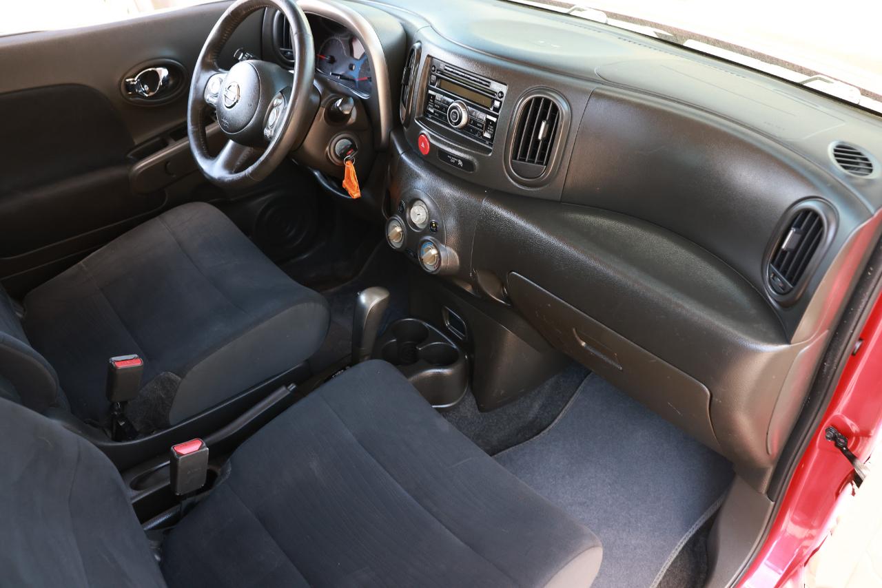 Nissan Cube  2011