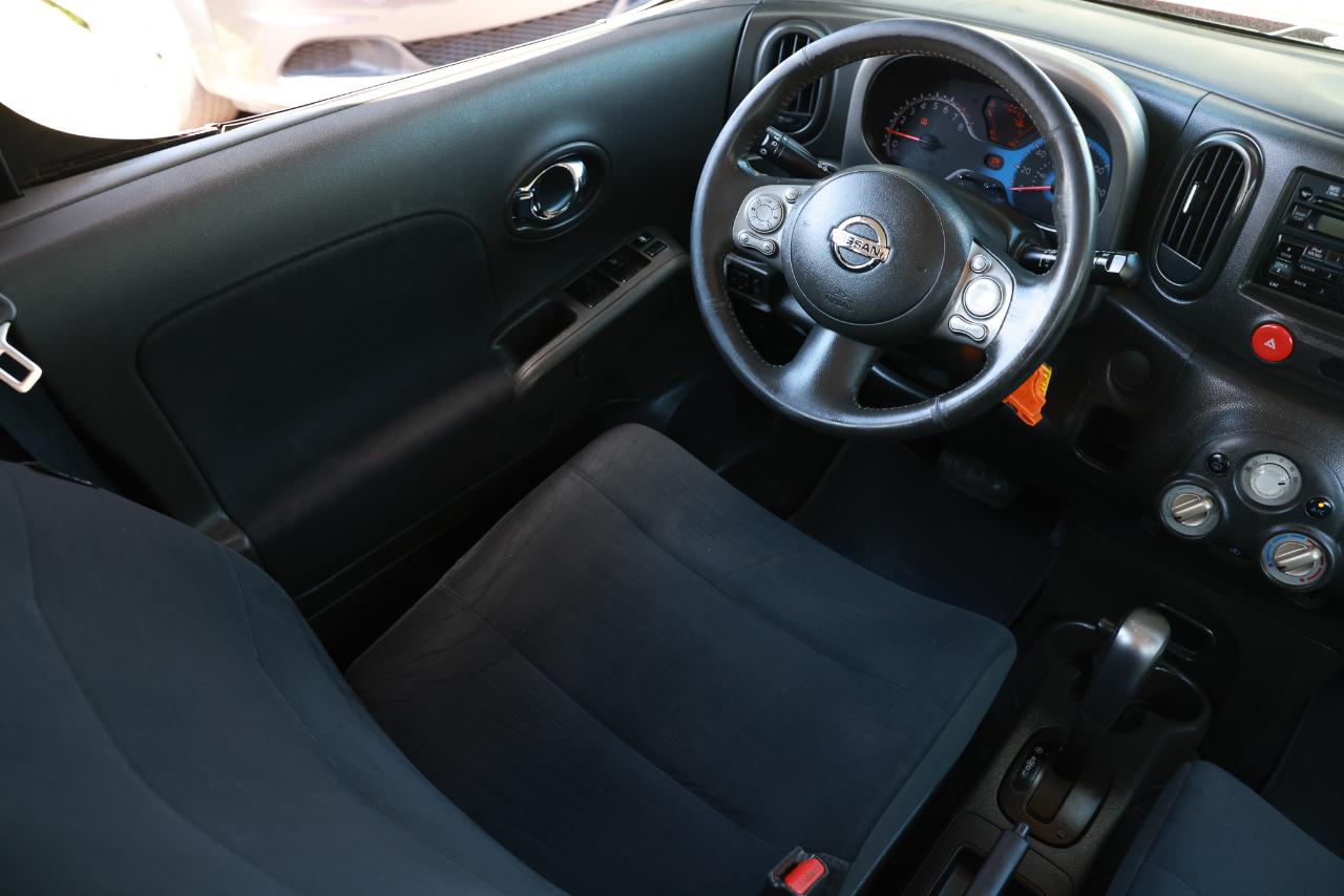 Nissan Cube  2011