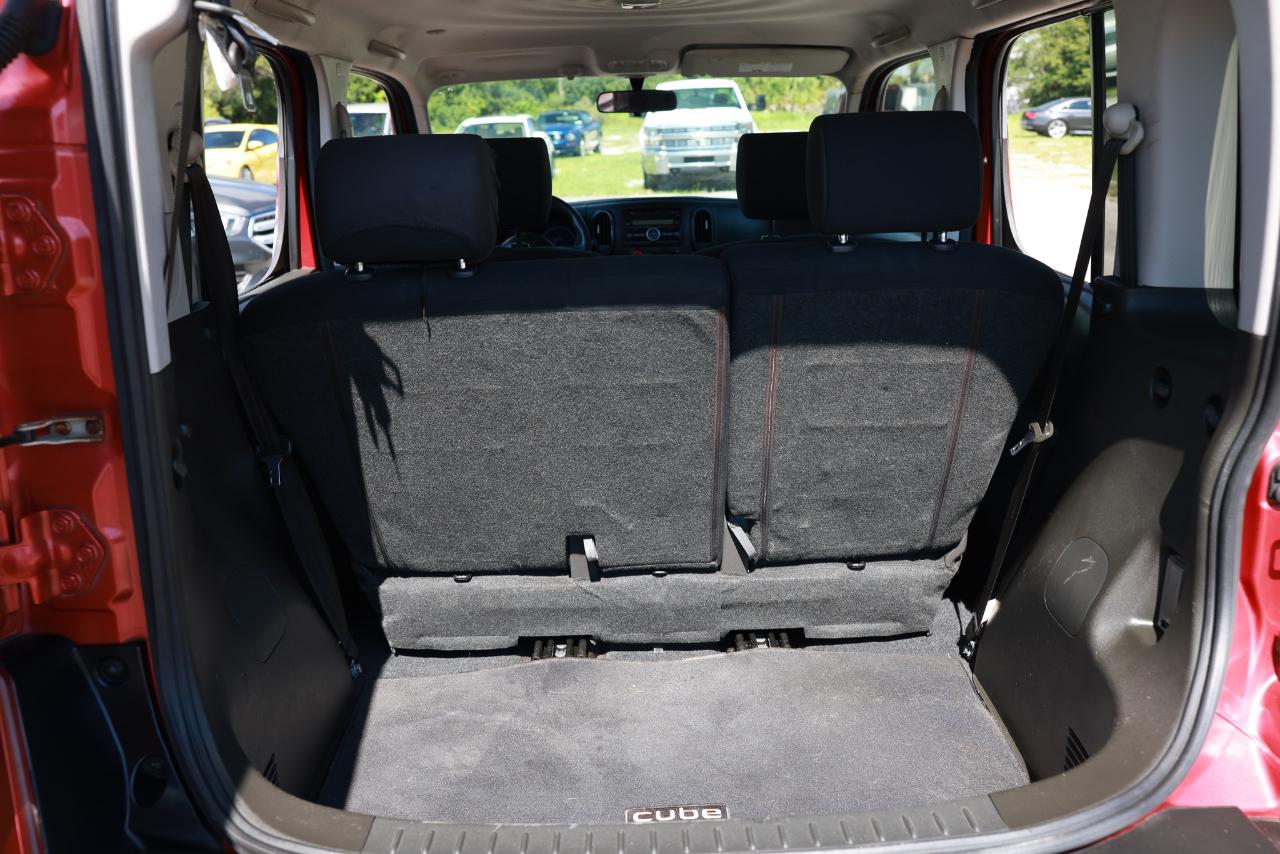 Nissan Cube  2011
