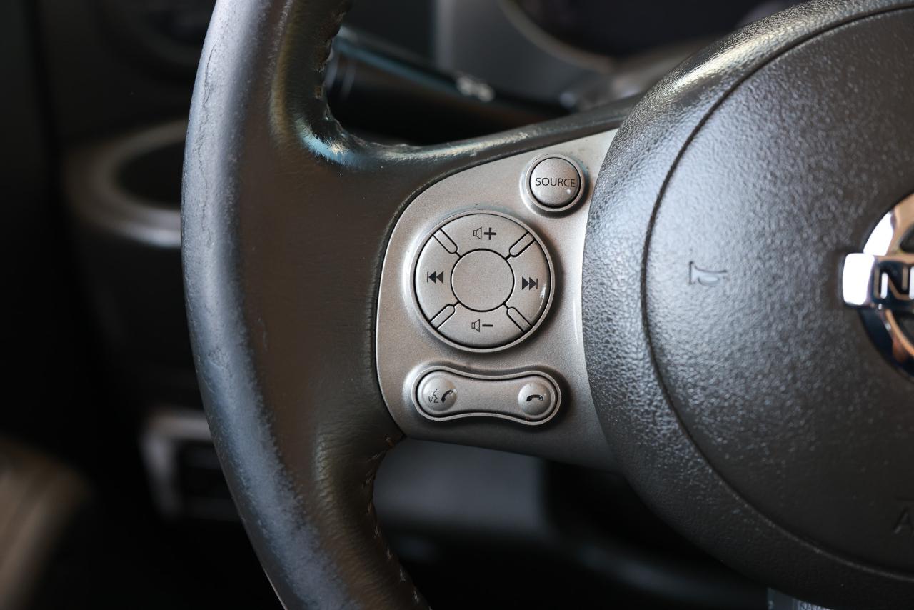 Nissan Cube  2011