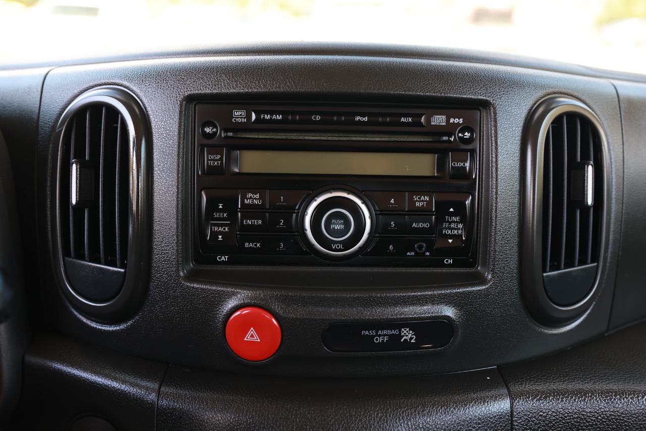 Nissan Cube  2011