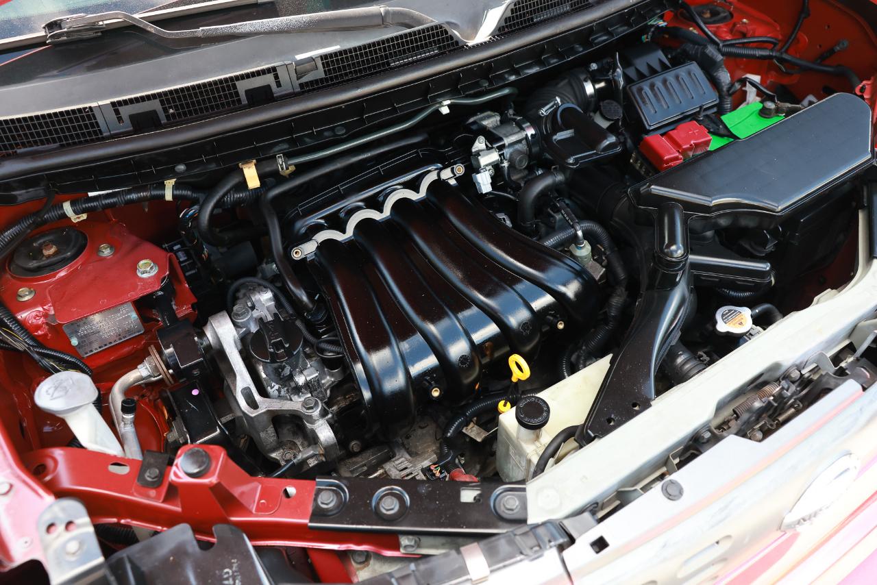 Nissan Cube  2011