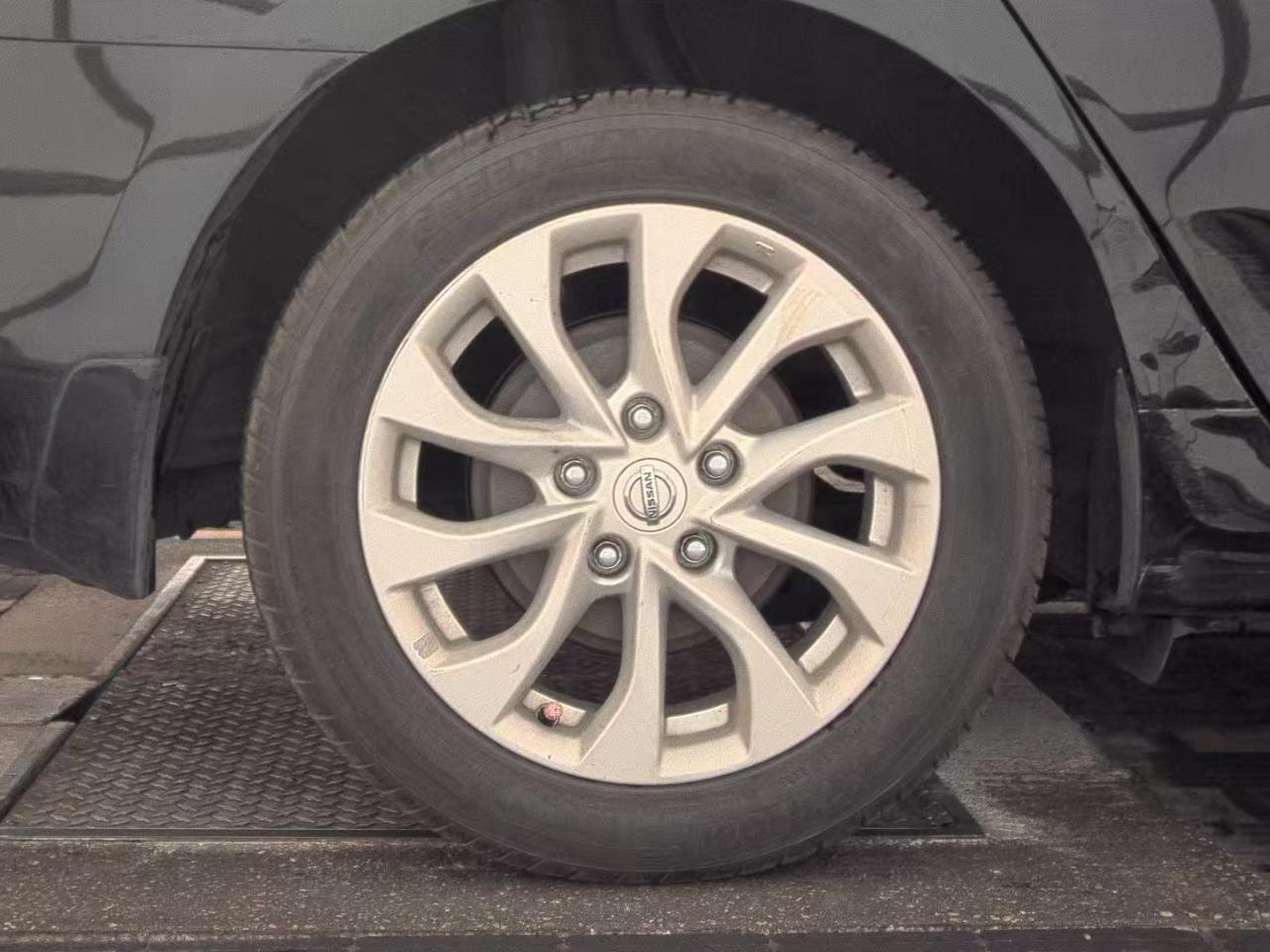 Nissan Sentra  2017