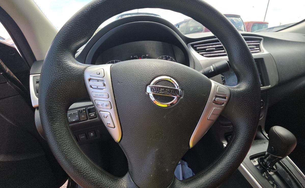 Nissan Sentra  2017