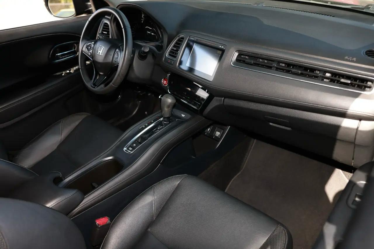 Honda HR-V  2017