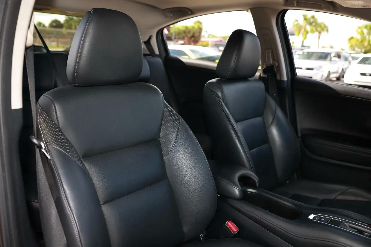 Honda HR-V  2017