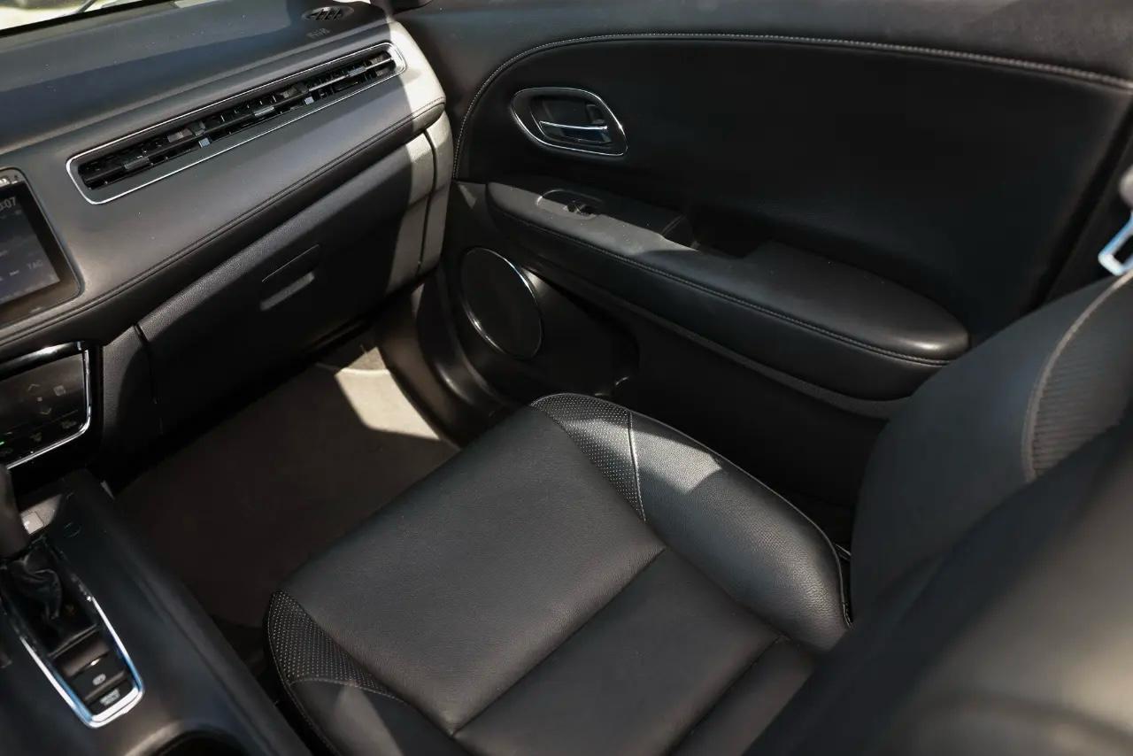 Honda HR-V  2017