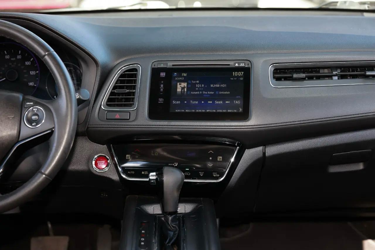 Honda HR-V  2017