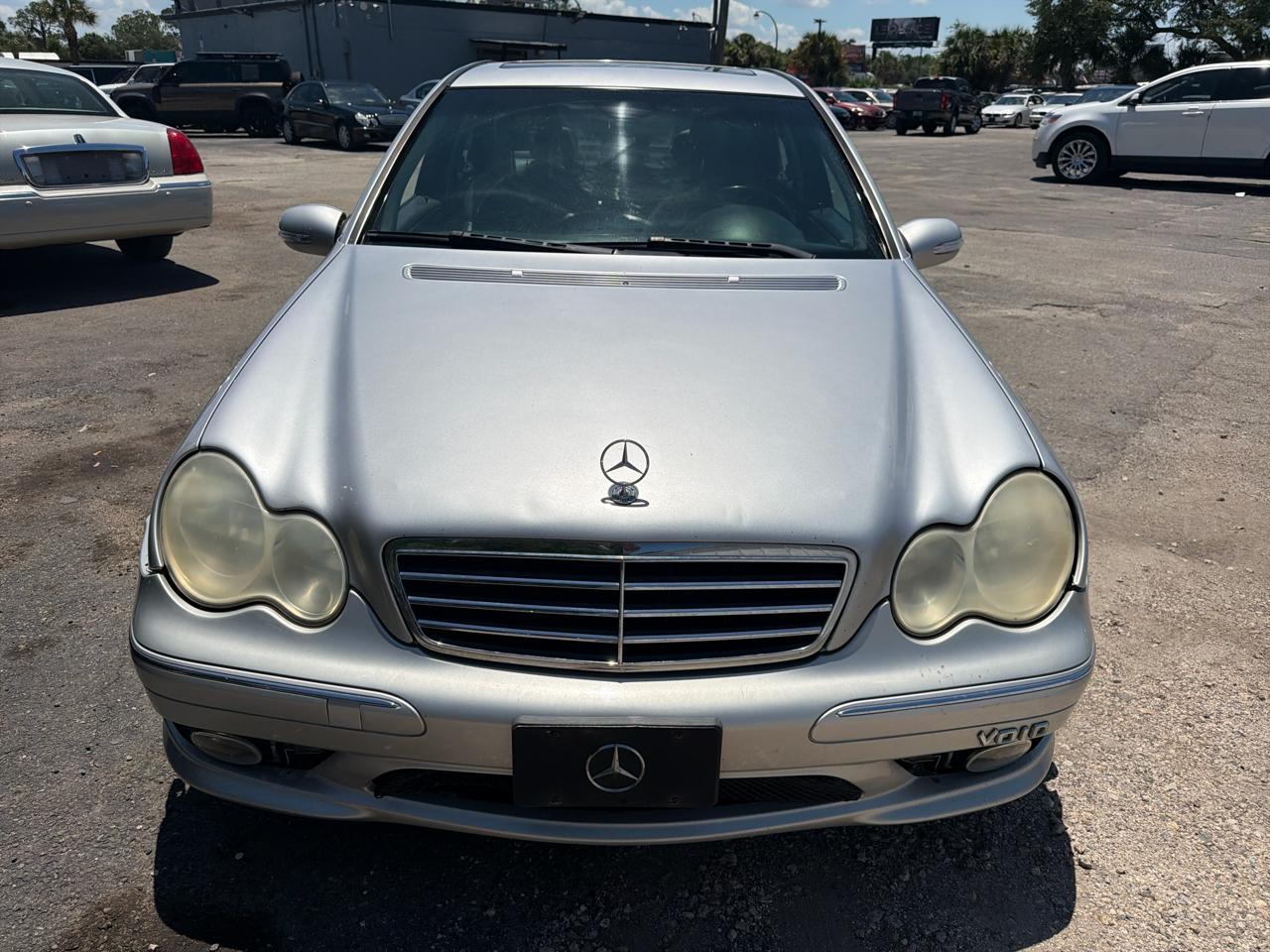 Mercedes-Benz C-Class  2005