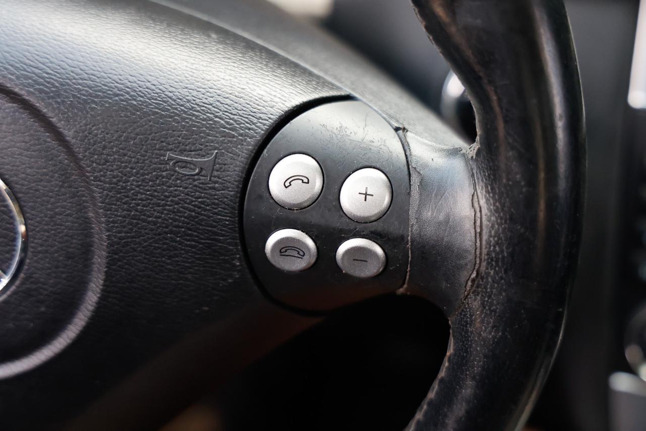 Mercedes-Benz C-Class  2005