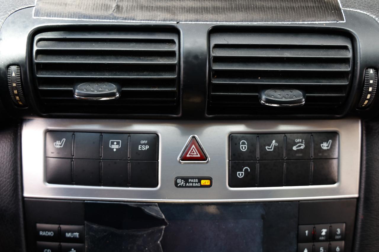 Mercedes-Benz C-Class  2005