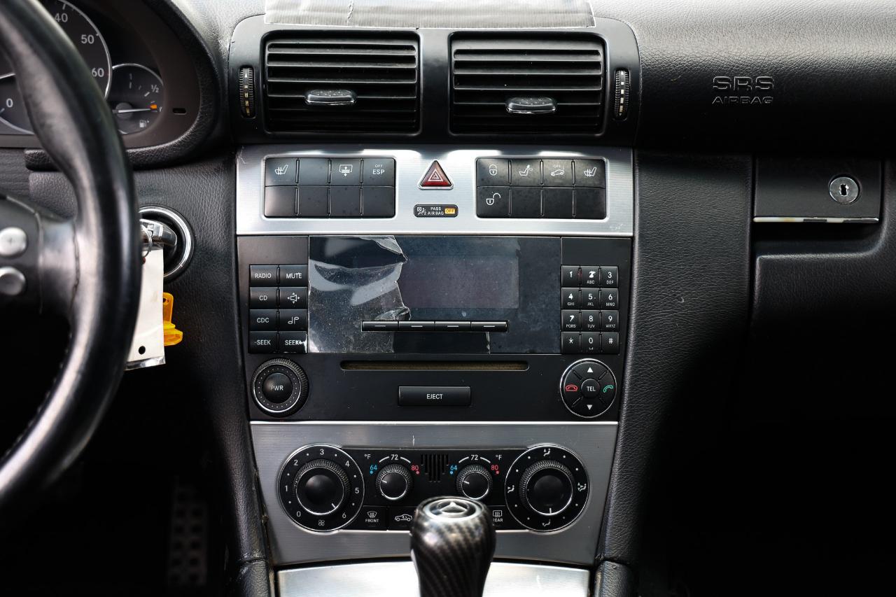 Mercedes-Benz C-Class  2005