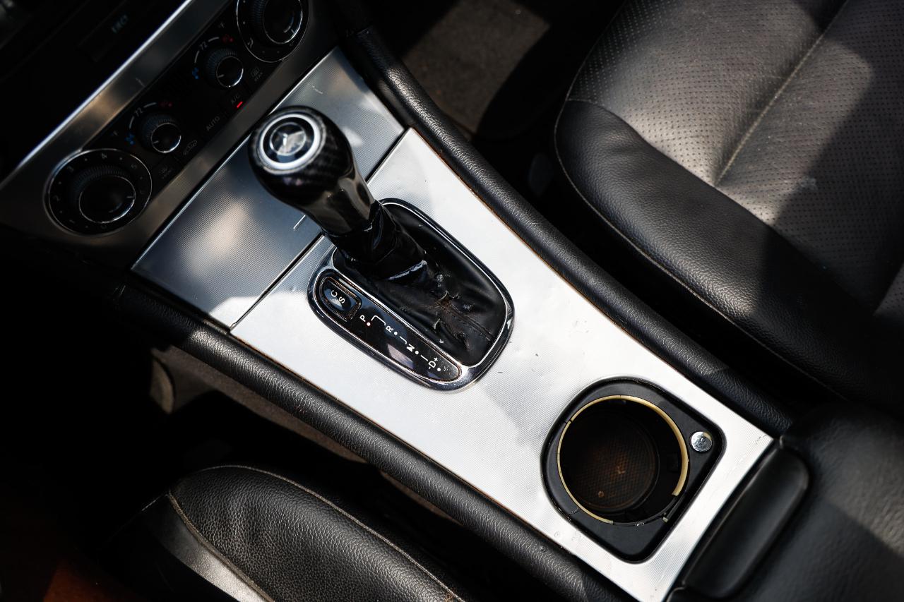 Mercedes-Benz C-Class  2005