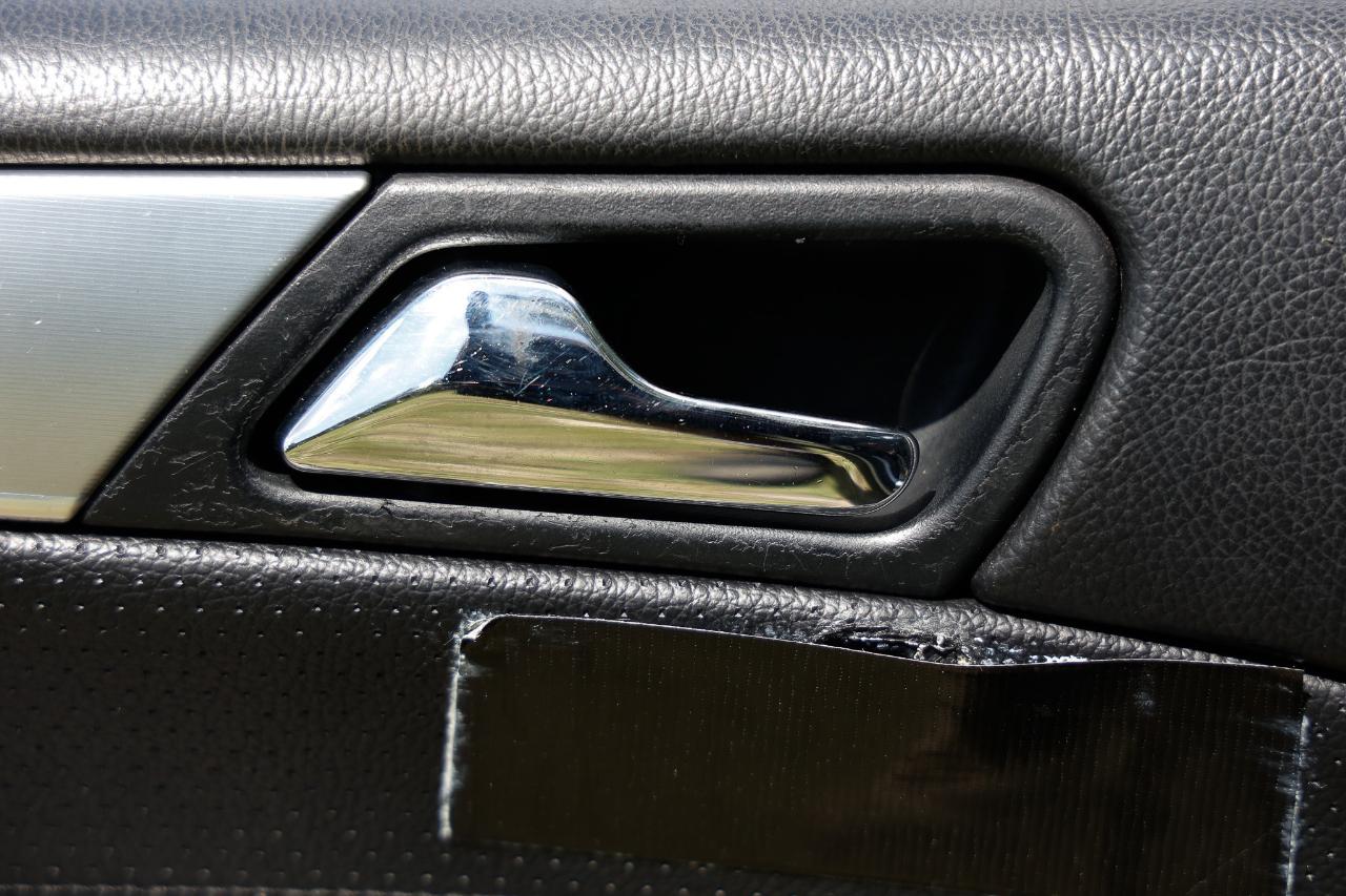 Mercedes-Benz C-Class  2005