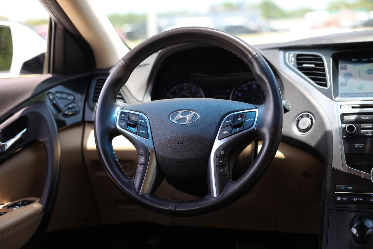 Hyundai Azera  2015